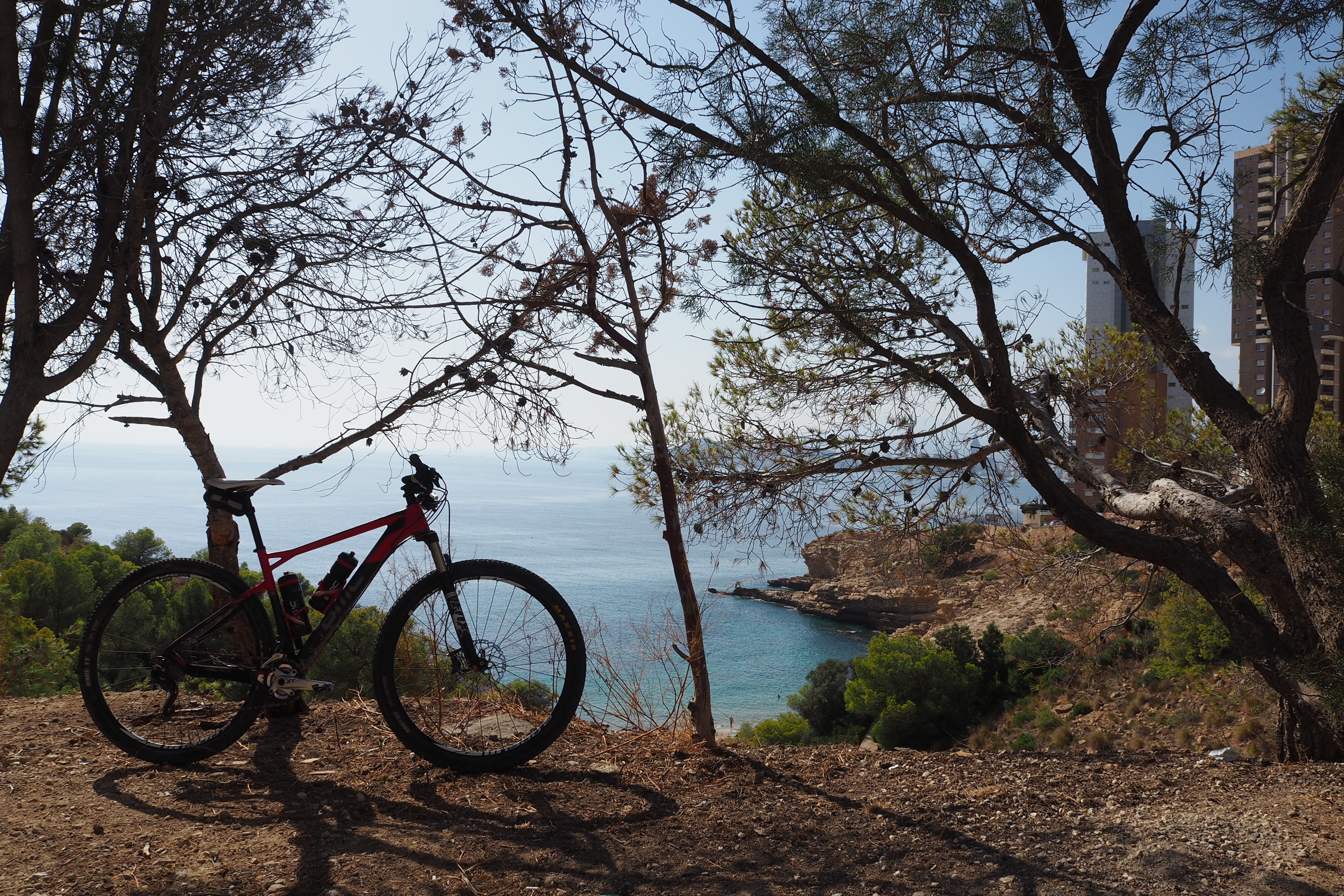 Descubre las mejores rutas MTB en Benidorm