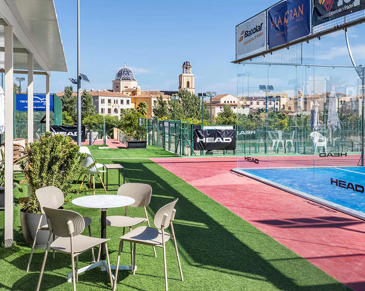 Su costa y paisajes únicos la hacen ideal para la práctica deportiva al aire libre