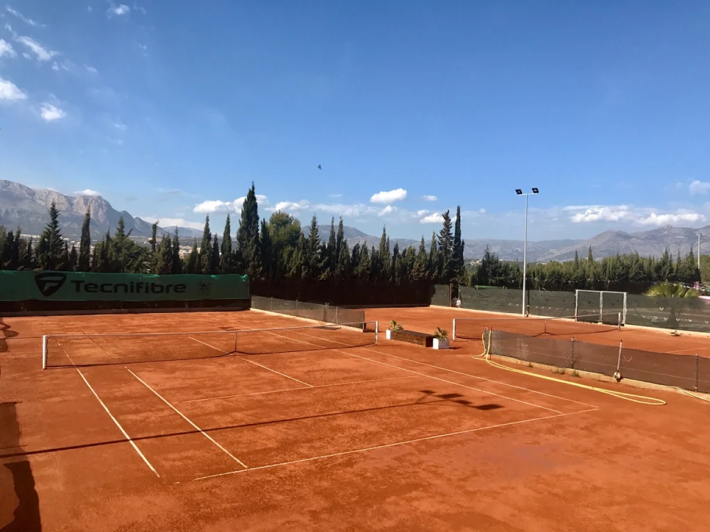 Benidorm, un destino para disfrutar del deporte de raqueta