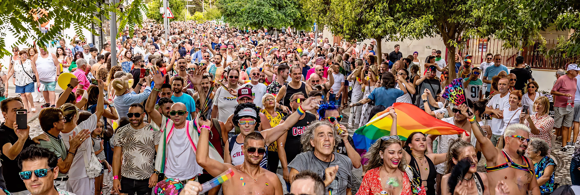  Hoy, Benidorm es un referente del turismo LGBTQ+ en España, junto a destinos como Sitges, Ibiza o Torremolinos.
